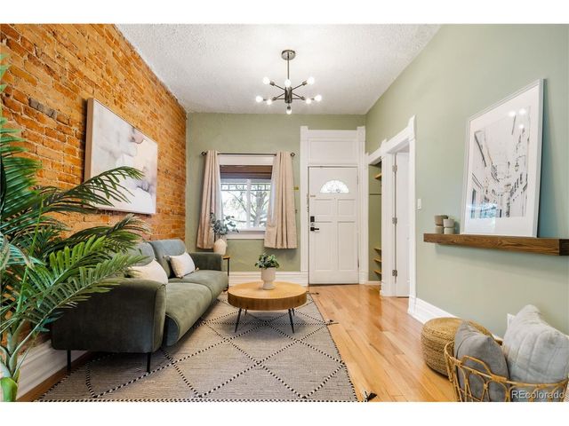 2339 North Gilpin St, Denver, CO 80205