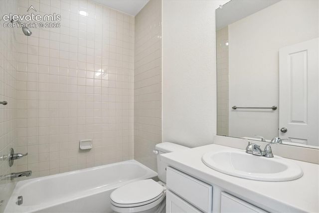 960 Fire Rock Place, Colorado Springs, CO 80921