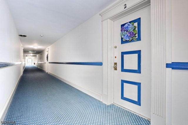 605 Grove St 2, Clifton City, NJ 07013