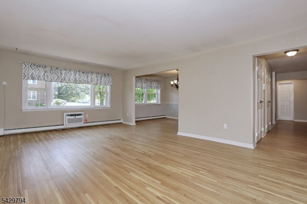 605 Grove St 2, Clifton City, NJ 07013
