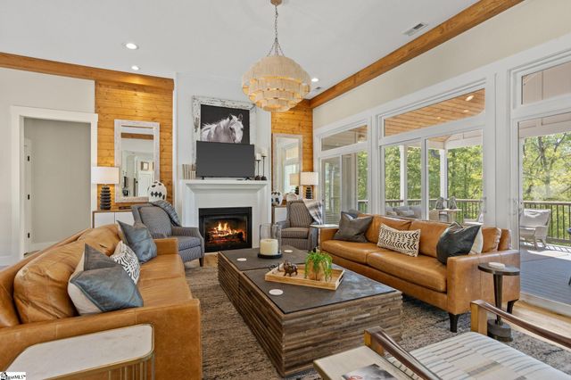 105 Lake Forest Drive, Greer, SC 29651