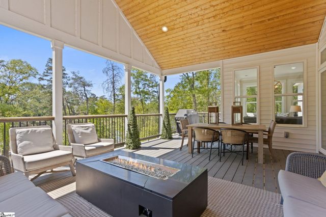 105 Lake Forest Drive, Greer, SC 29651