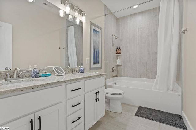 105 Lake Forest Drive, Greer, SC 29651