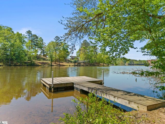105 Lake Forest Drive, Greer, SC 29651