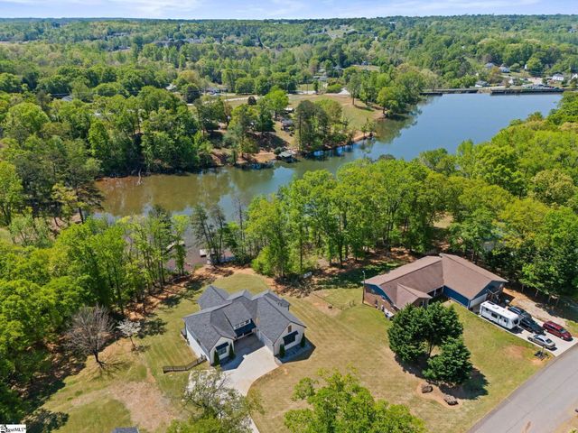 105 Lake Forest Drive, Greer, SC 29651