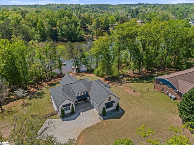 105 Lake Forest Drive, Greer, SC 29651