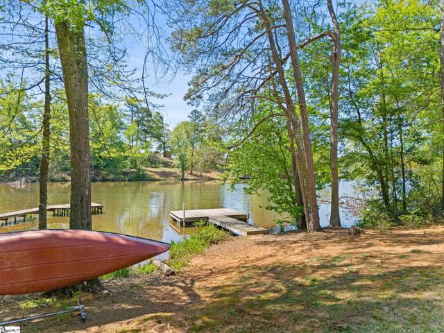 105 Lake Forest Drive, Greer, SC 29651