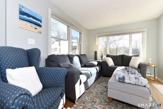 5 Buttonhook Drive, Portland, CT 06480