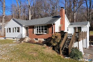 5 Buttonhook Drive, Portland, CT 06480