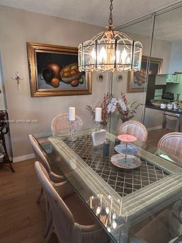 324 SE 10th St 207, Dania Beach, FL 33004