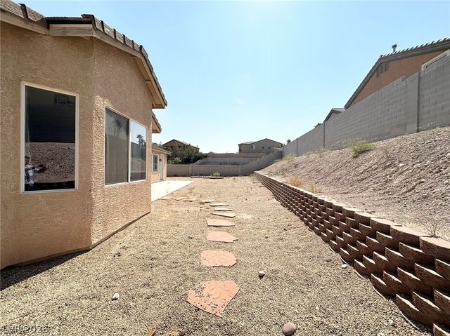 637 Orbiter Lane, Las Vegas, NV 89148