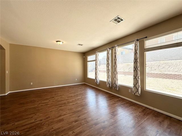 637 Orbiter Lane, Las Vegas, NV 89148