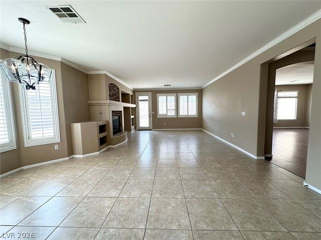 637 Orbiter Lane, Las Vegas, NV 89148