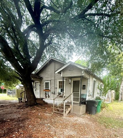 2714 Gray Street, Houston, TX 77004
