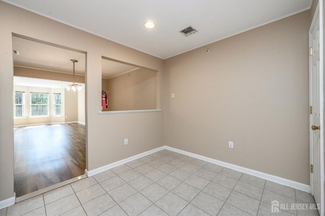 303 Pinelli Drive, Piscataway, NJ 08854