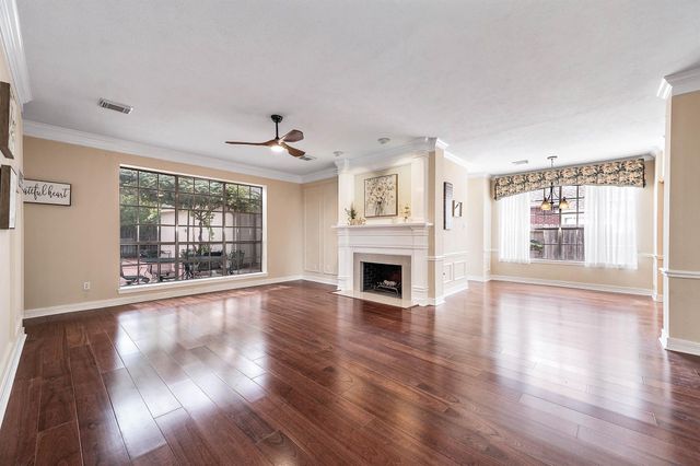 13238 Aspen Bough Circle, Houston, TX 77065