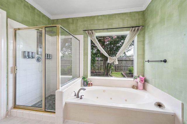 13238 Aspen Bough Circle, Houston, TX 77065