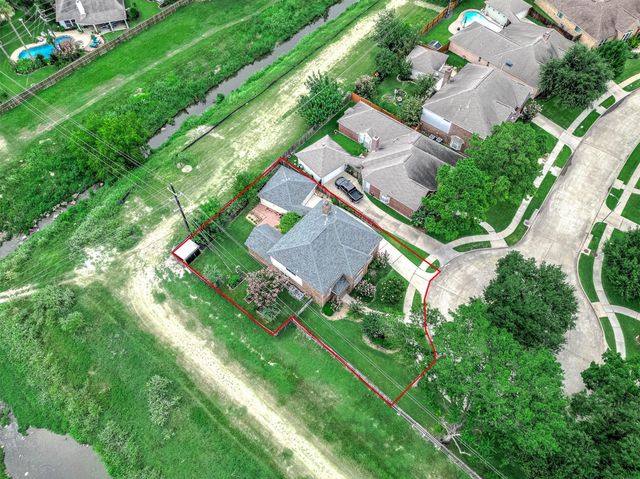 13238 Aspen Bough Circle, Houston, TX 77065
