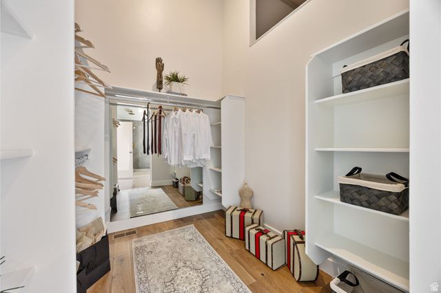 195 E NORTH SANDRUN RD, Salt Lake City, UT 84103