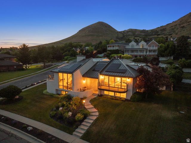 195 E NORTH SANDRUN RD, Salt Lake City, UT 84103