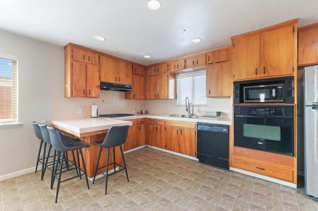 3708 W North Avenue, Fresno, CA 93706