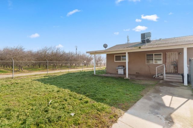 3708 W North Avenue, Fresno, CA 93706