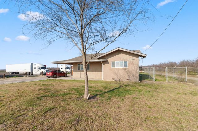 3708 W North Avenue, Fresno, CA 93706