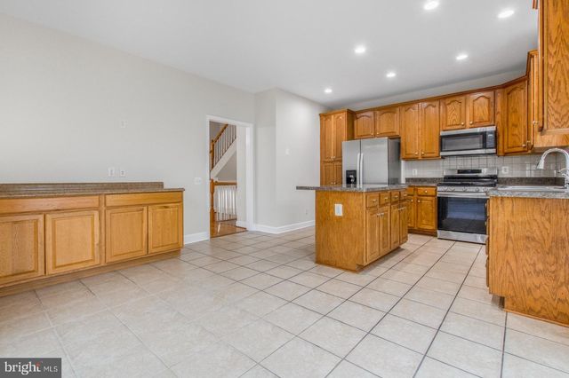 14741 POTOMAC BRANCH DR, Woodbridge, VA 22191