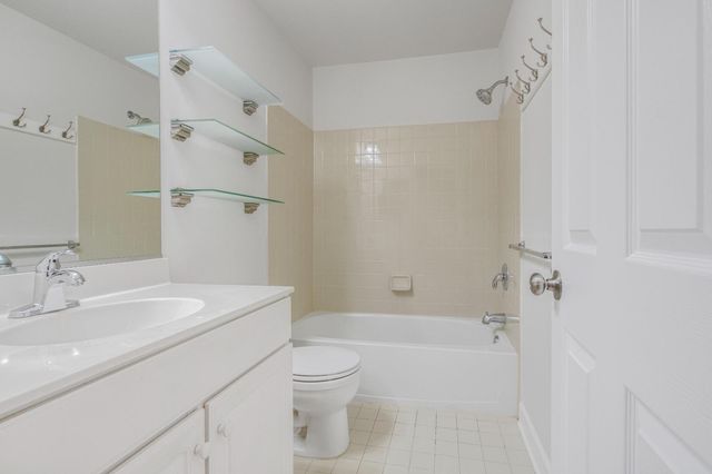 14741 POTOMAC BRANCH DR, Woodbridge, VA 22191