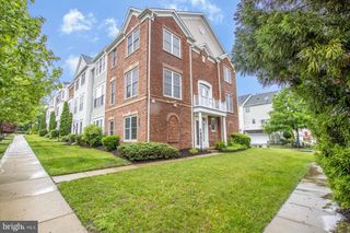 14741 POTOMAC BRANCH DR, Woodbridge, VA 22191