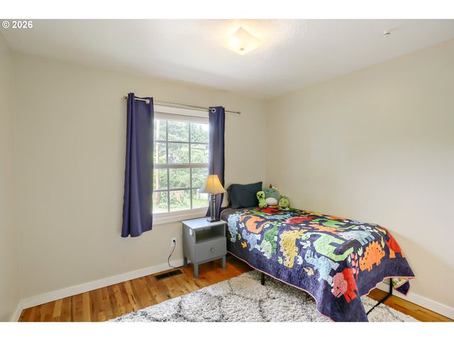 8340 Sw 14TH Ave, Portland, OR 97219