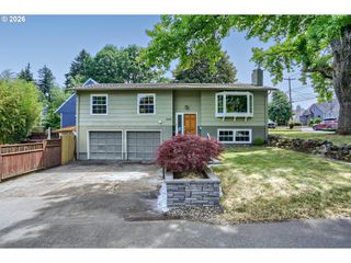 8340 Sw 14TH Ave, Portland, OR 97219