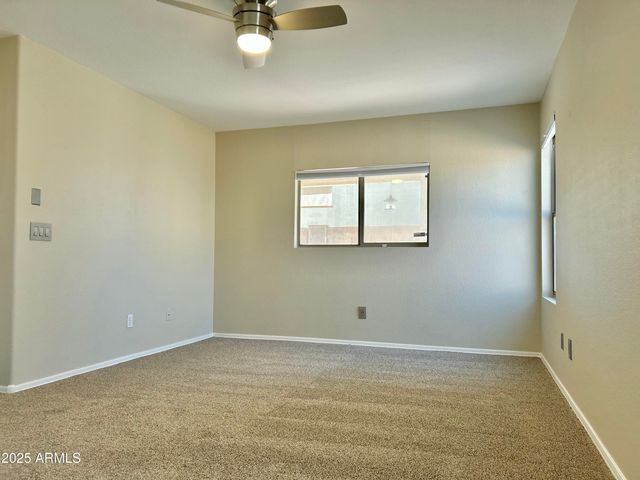 2280 E HAZELTINE Way, Chandler, AZ 85249