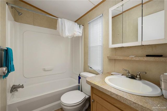 5645 Bionas Street, Rio Grande City, TX 78582