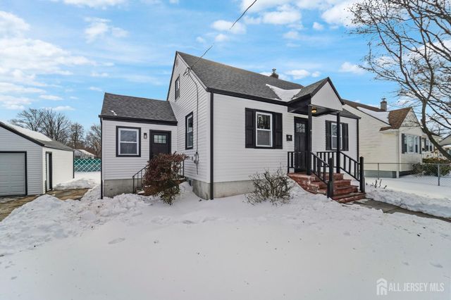 35 Murray Avenue, Piscataway, NJ 08854