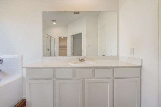 5716 Knox Landing Drive, Rosenberg, TX 77469