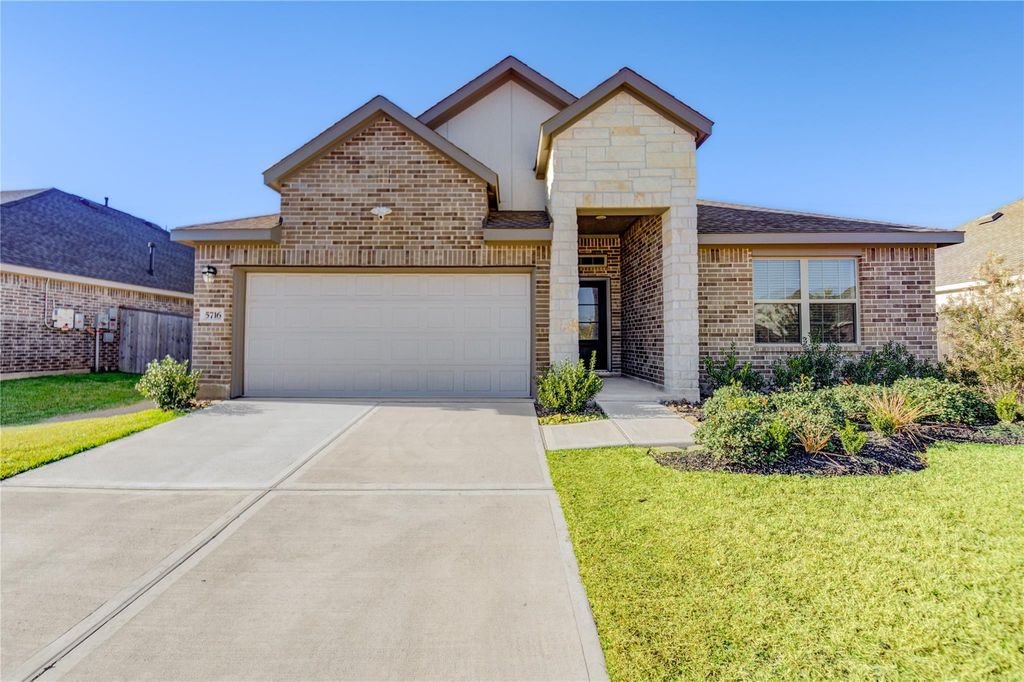 5716 Knox Landing Drive, Rosenberg, TX 77469