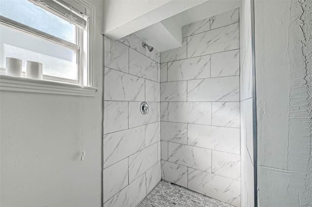 2420 Mcduffie Street 3, Houston, TX 77019