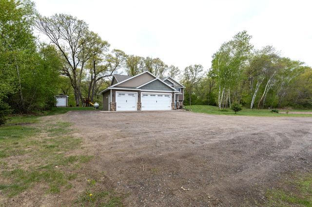 7956 325th Avenue NW, Princeton, MN 55371