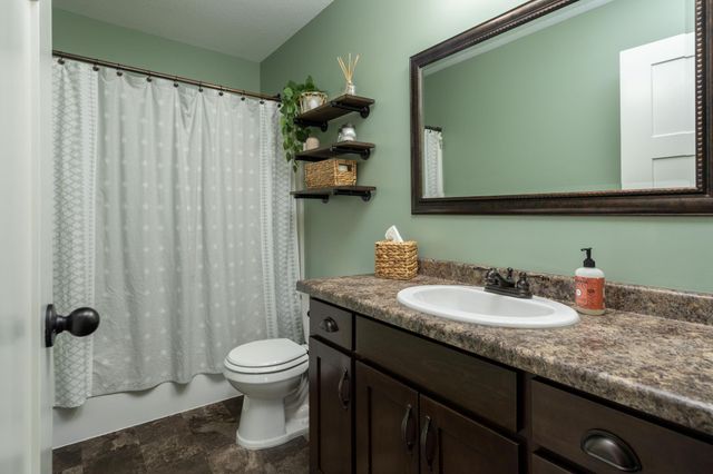 7956 325th Avenue NW, Princeton, MN 55371