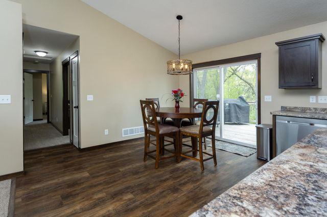 7956 325th Avenue NW, Princeton, MN 55371