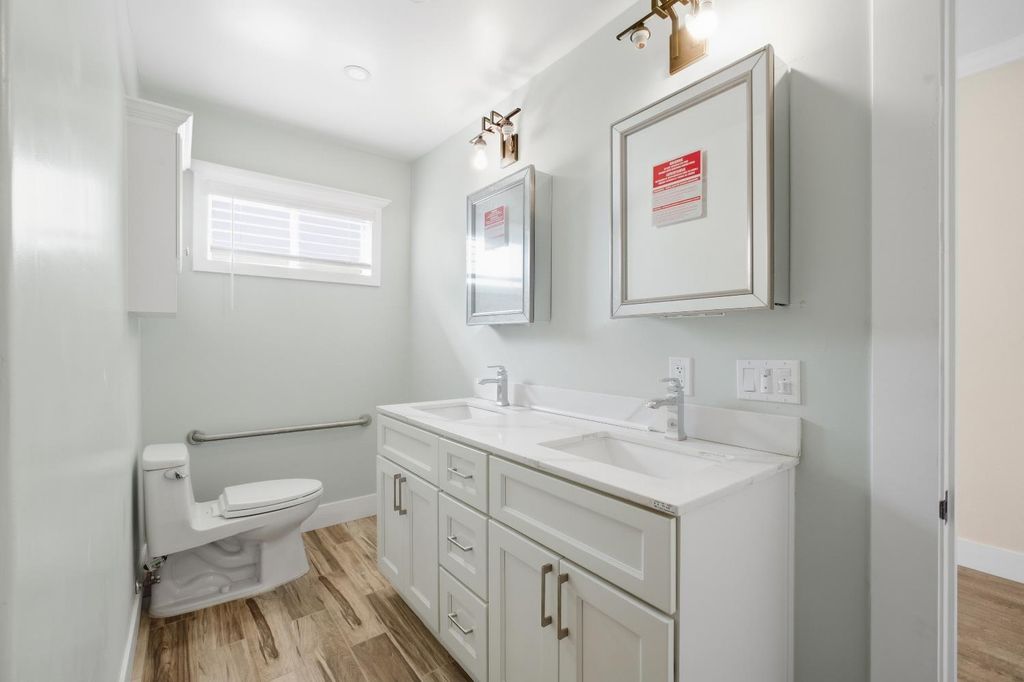 Image 26 of property listing at 2111 Stillman Street, Selma, CA 93662