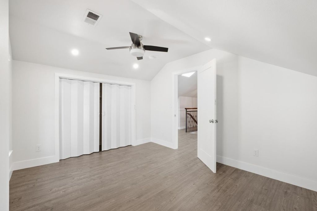 Image 35 of property listing at 2111 Stillman Street, Selma, CA 93662