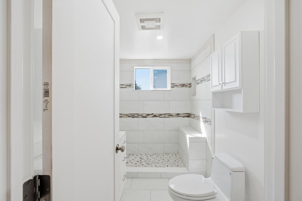 Image 36 of property listing at 2111 Stillman Street, Selma, CA 93662