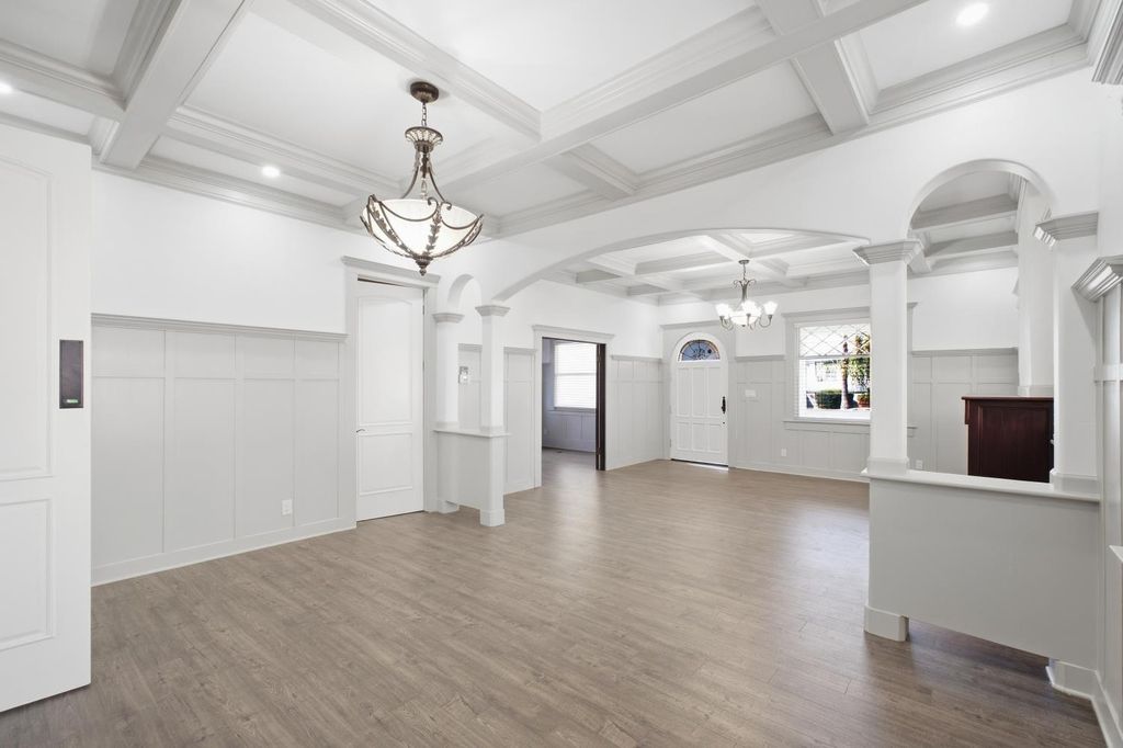 Image 8 of property listing at 2111 Stillman Street, Selma, CA 93662