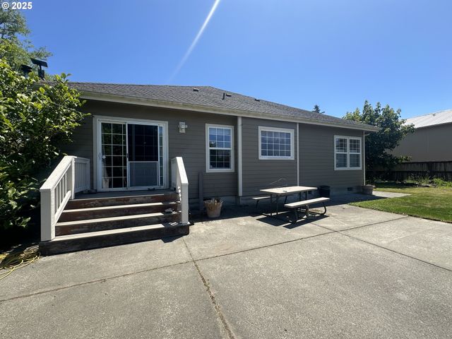 7200 ORTELIUS Dr, Ilwaco, WA 98624