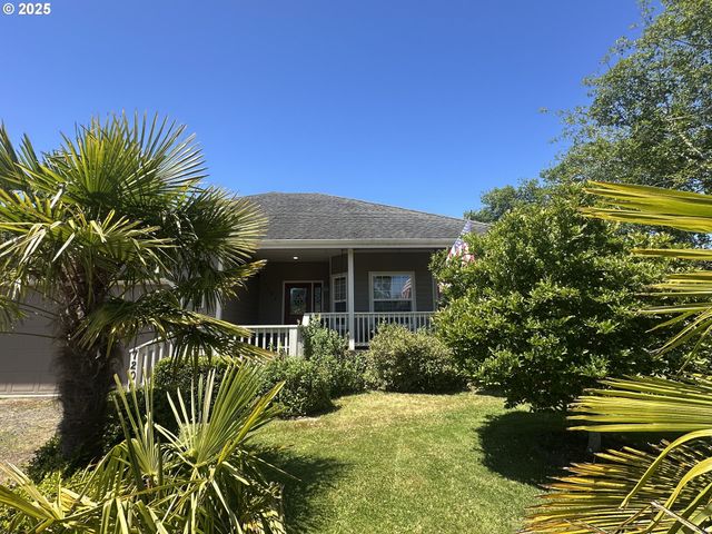 7200 ORTELIUS Dr, Ilwaco, WA 98624