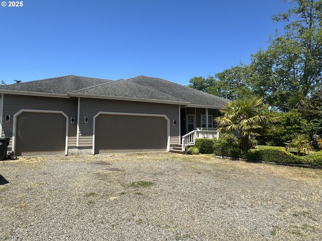 7200 ORTELIUS Dr, Ilwaco, WA 98624