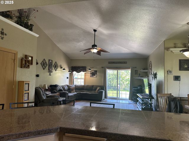 7200 ORTELIUS Dr, Ilwaco, WA 98624