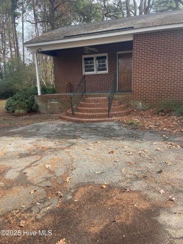 5134 Green Pine Road, Farmville, NC 27828